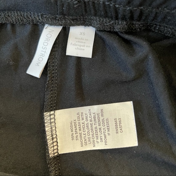 🆕 Nordstrom Moonlight V-Neck Pajama Set 2 Piece - Picture 5 of 5